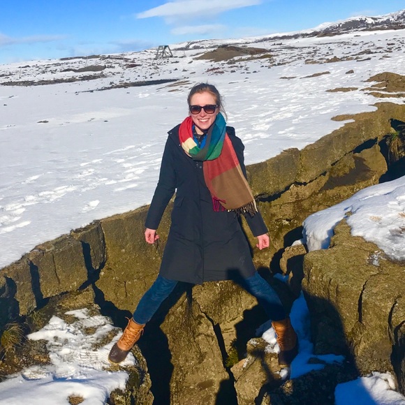 Meet your Posher, Meredith - Picture 1 of 1